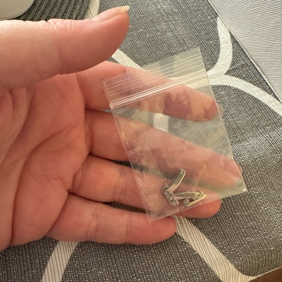 Fossil Mother of Pearl Face Watch - Picture 3 of 3